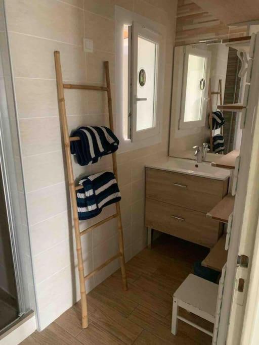 لا سين سور مير Appartement Familial En Bord De Mer المظهر الخارجي الصورة