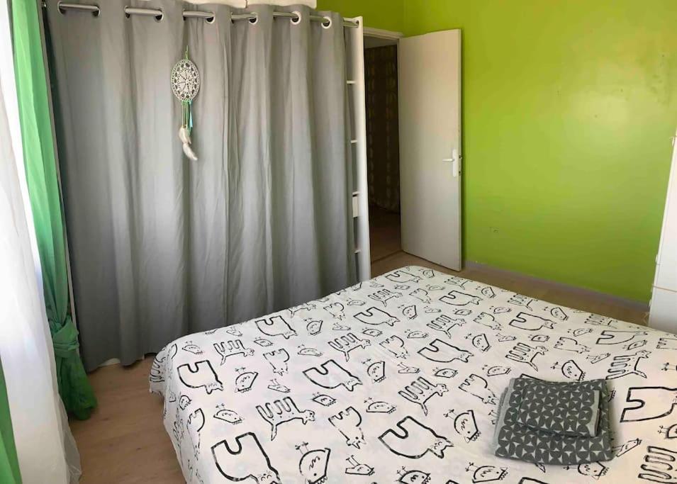 لا سين سور مير Appartement Familial En Bord De Mer المظهر الخارجي الصورة