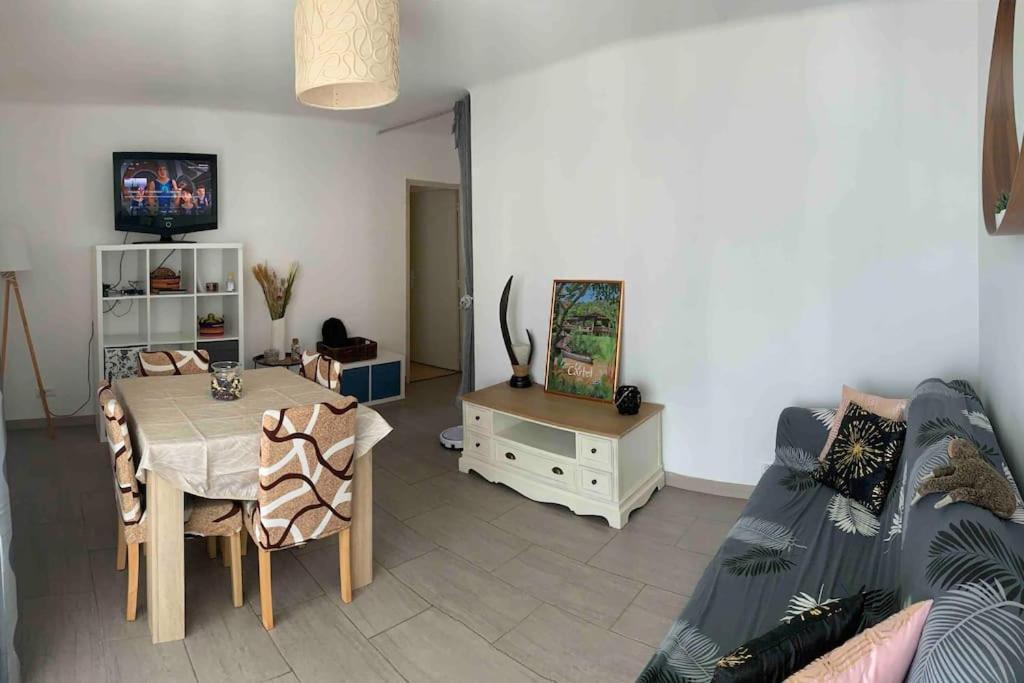 لا سين سور مير Appartement Familial En Bord De Mer المظهر الخارجي الصورة